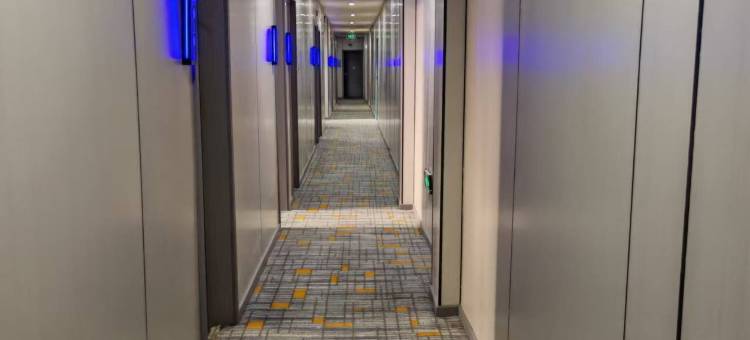 途窝假日酒店(泾阳客运站店)图片