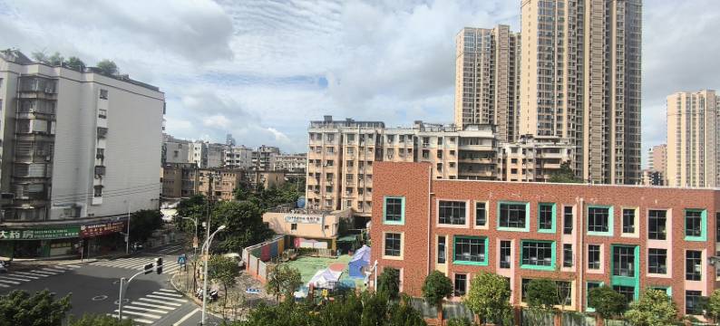 赣州欧冠国际酒店(江南宋城步步高新天地店)图片