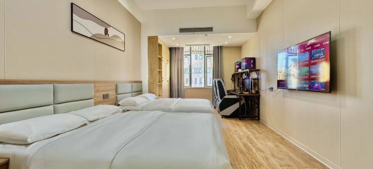 APro电竞公寓(衢州国金中心水亭门店)图片