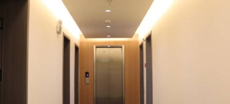 前京观海酒店(金山城市沙滩金山卫火车站店)图片