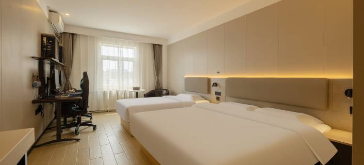 雷神电竞酒店(迎春大街烟台大学店)图片