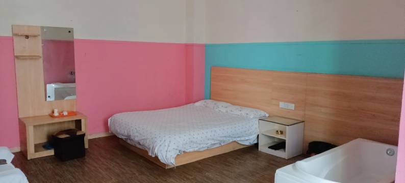 靖西尚品思家酒店图片