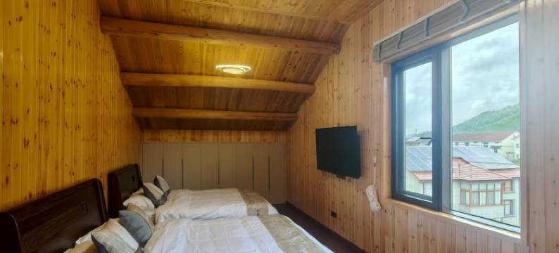 杭州栖渐晚·现代轻奢·亲子山奢度假观景美宿(天目山店)图片