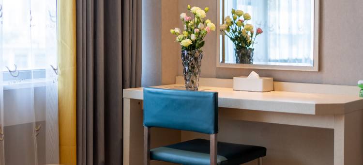 H酒店(许昌五一路胖东来店)图片