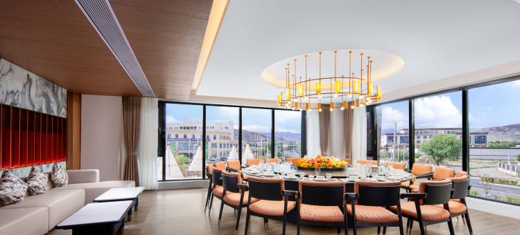 日喀则藏域雅布酒店图片