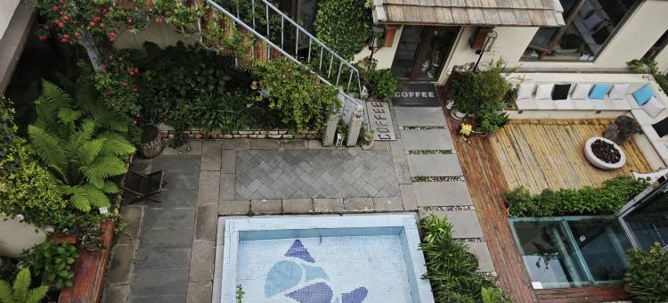 林芝初芽江舍客栈图片