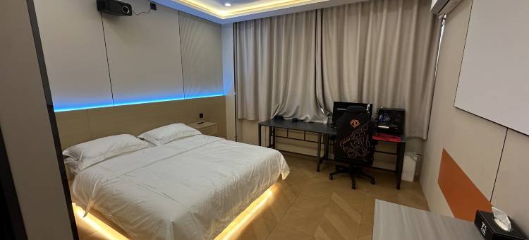 T1电竞电影酒店图片