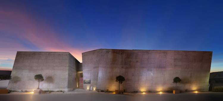 半塘·里外酒店图片