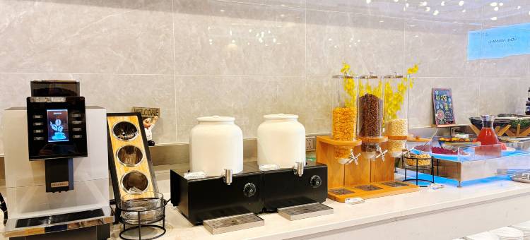 凯里亚德酒店 (海南省公安厅龙湖天街店)图片