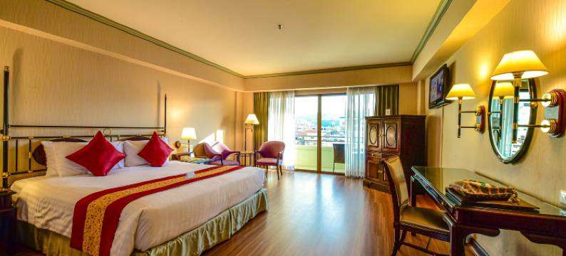 普吉岛芭东度假酒店(Patong Resort Hotel)图片