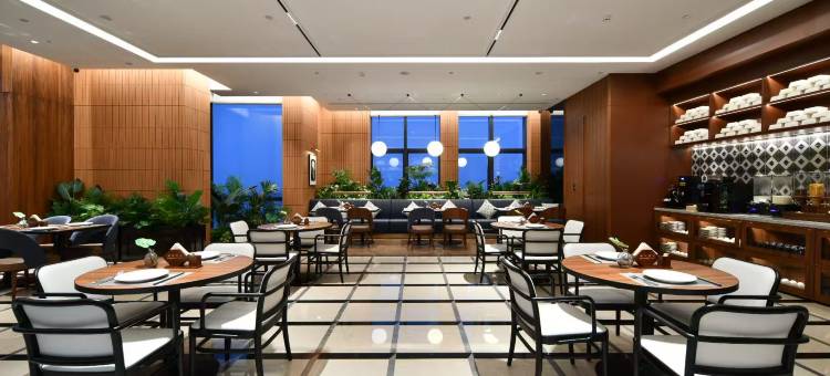 广州三元里中心城际酒店图片