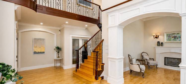 Vancouver Red House图片