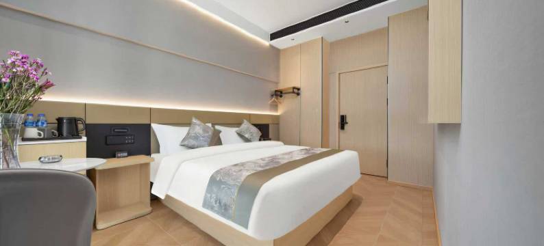 昆明格林曼酒店(广福路巫家坝地铁站店)图片