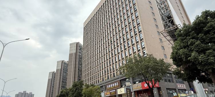 铂雅智享酒店(樟木头天一城购物中心店)图片
