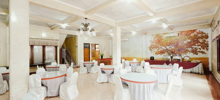 西纳吉酒店特雷特斯(Tripletree Sinergi Hotel Tretes)图片