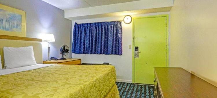 OYO 布鲁克维尔酒店 近代顿国际机场(Brookville Inn by OYO Near Dayton International Airport)图片