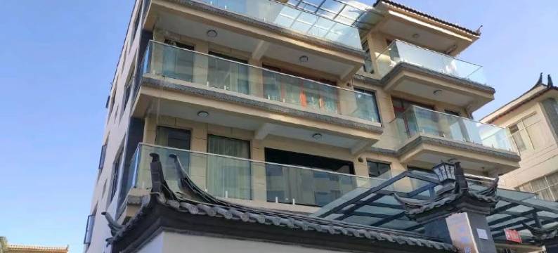 玉龙纳融居客栈(丽江高铁站店)图片