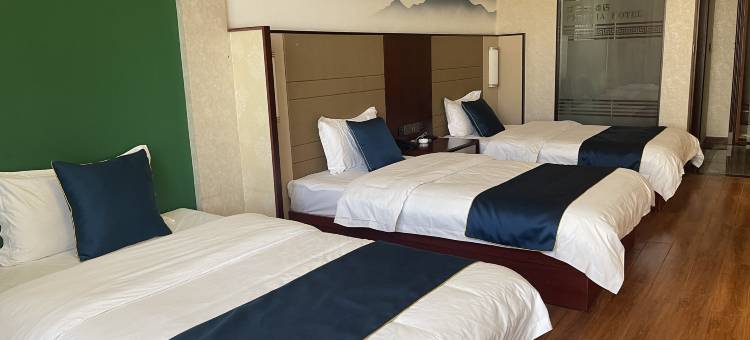 兴县亚华酒店图片