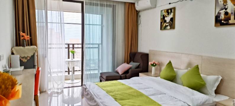 雨露投影公寓图片