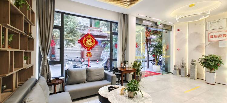 简阳天逸酒店(三岔湖店)图片