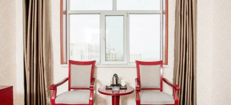 乌兰万豪大酒店(茶卡盐湖景区店)图片