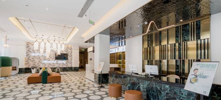 白玉兰酒店(灌云人民广场店)图片