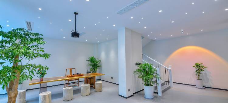 龙门山宿(严子陵景区店)图片