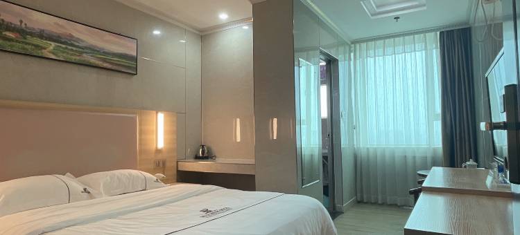 易达商务酒店(陆丰汽车客运总站店)图片