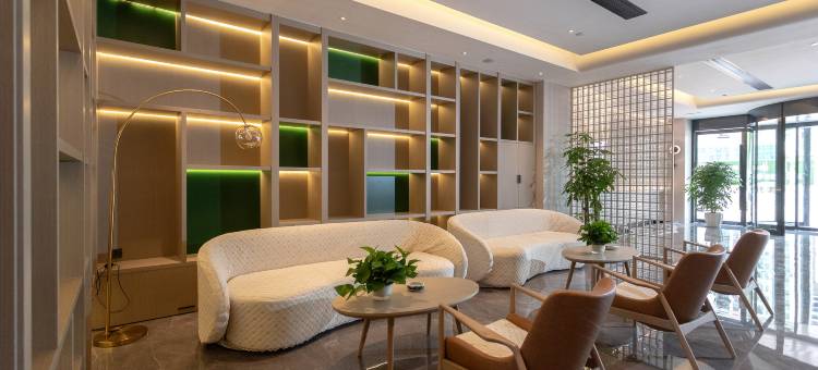 曼居酒店(麻城高铁站店)图片