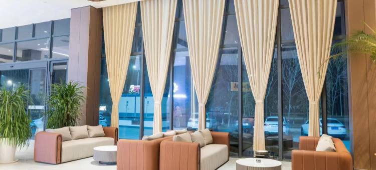 蓝湾酒店(泌阳铜山湖大道店)图片