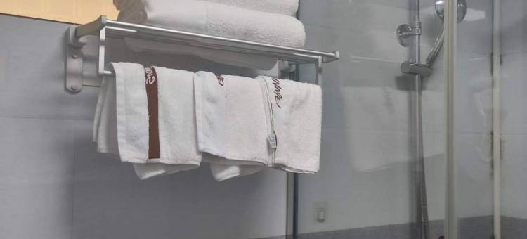 骏怡精选酒店(麻栗坡创业路店)图片