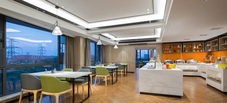 飞鱼电竞酒店(MCC麻石公园店)图片