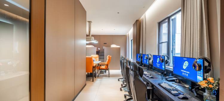 巅峰电竞酒店(黄石武商广场店)图片