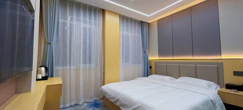 圣希顿酒店(西宁曹家堡机场店)图片