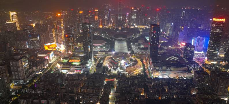 季朵轻奢公寓(珠江医院燕岗地铁站店)图片