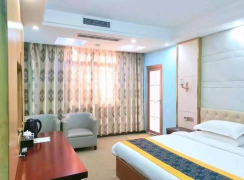 英德怡轩酒店(桥头镇店)