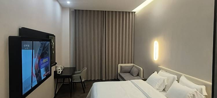 蔚莱LOFT酒店(周口高铁东站店)图片