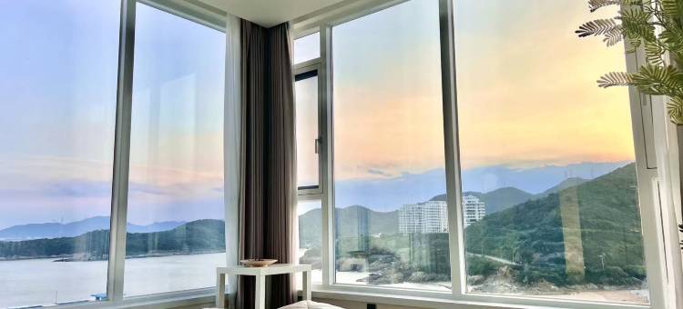 爱琴海缦山76号民宿(蓝白小镇店)图片