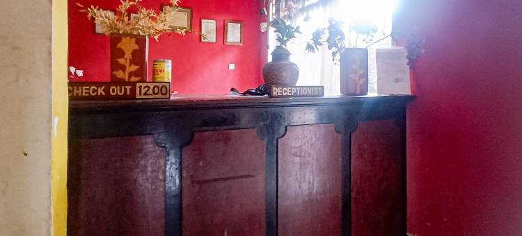 Hotel O 迪恩达哈尤靠近塔斯图拉广场(Hotel Dienda Hayu)图片