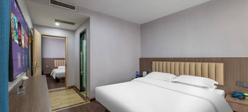 兰泊酒店(黄兴大道龙华地铁站店)图片