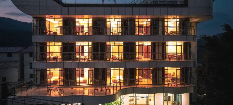 水天一色小栈图片