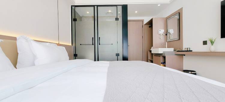 小鹿辰客·遂通酒店(三亚凤凰国际机场店)图片