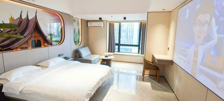 轻享·轻奢美宿(台江金融街万达店)图片