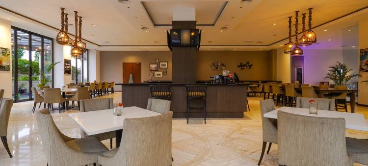 茂物帕亚亚蓝皇家酒店(Hotel Royal Padjadjaran Bogor)图片