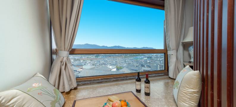 云卷云舒・半山驿 Spectacular 360° 全景观景美宿(丽江古城店)图片