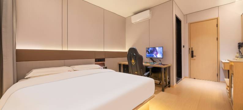 M·莫妮卡电竞酒店(太原柳巷钟楼街店)图片