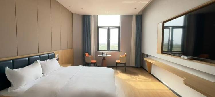 悦美假日酒店(皖西路叶集中学店)图片