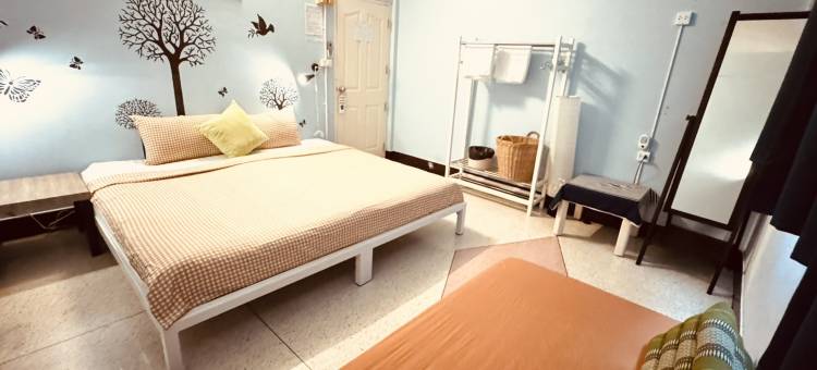 班那普佩奇青年旅馆(Baan Nampetch Khaosan Hostel)图片