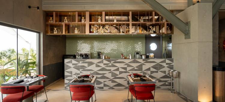 瑟莎雅旅舍 | 科伦坡餐吧(SeSaya Poshtel & Bistro - Colombo's Newest and Finest Poshtel Dorms and Rooms)图片