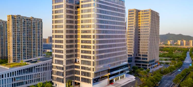 曼美国际酒店(杭州京杭大运河博物院平安桥地铁站店)图片